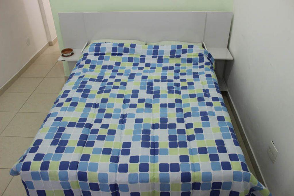 Apartamento Rua Barata Ribeiro 194 Apto 222 *